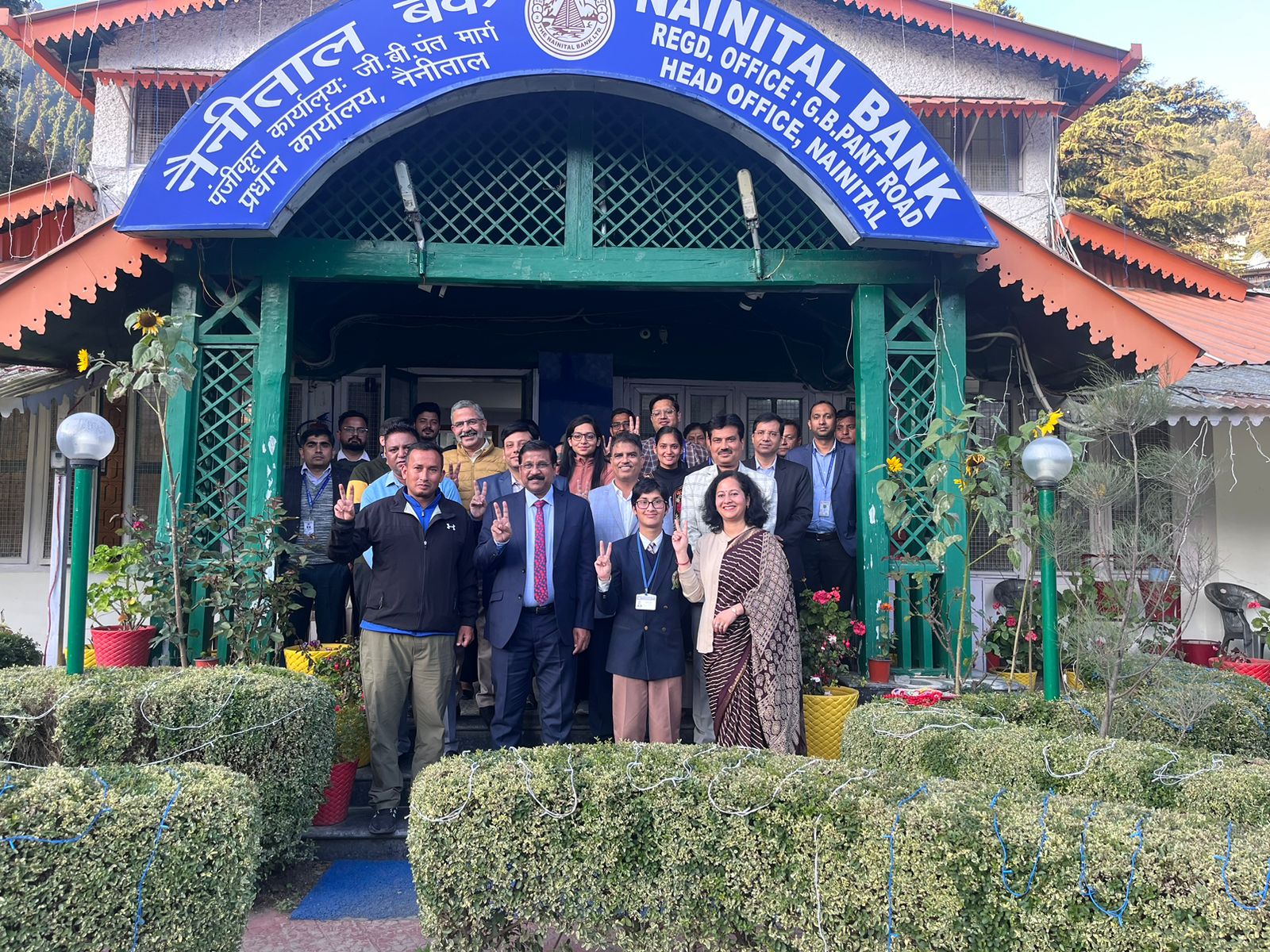 Nainital Bank has felicitated 15-year-old Vaishnavi Bisht from Nainital for winning the bronze medal in the 200-meter race at the prestigious 14th Junior & Sub-Junior Para Athletics National Championship 2025